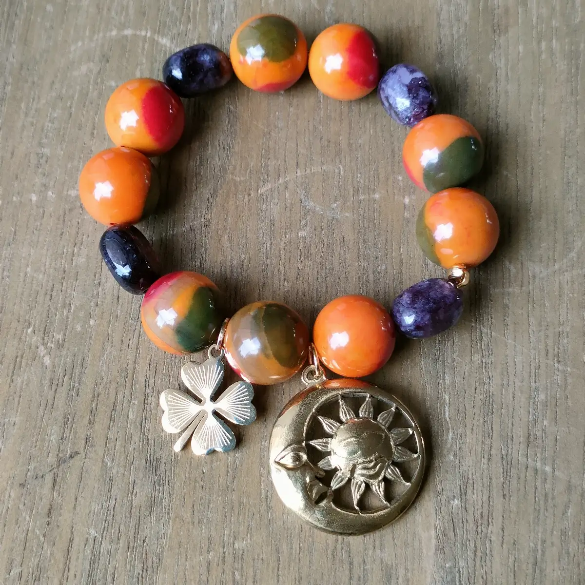 Bracelet en perles naturelles multicolores et acier inoxydable