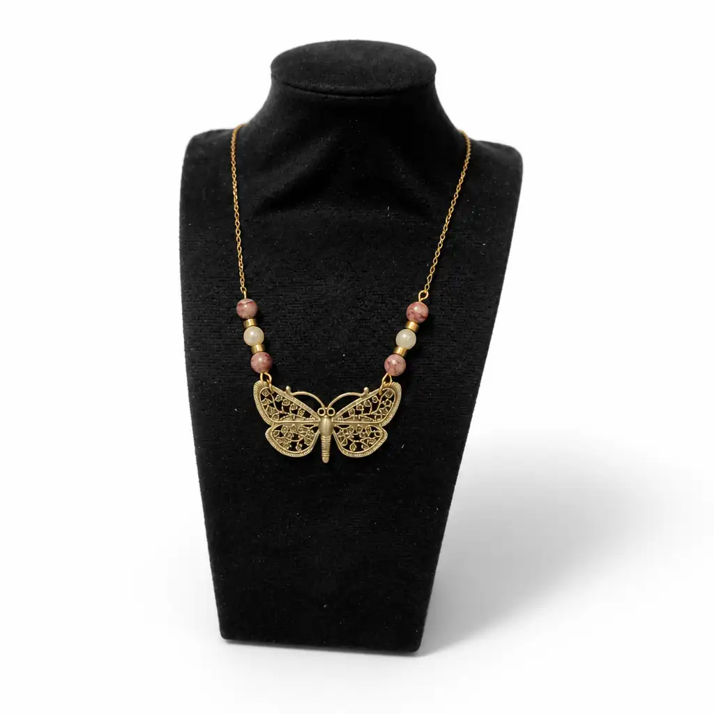 Collier Papillon Femme en Acier Inoxydable Doré avec Pierres Naturelles et Hématite Dorée - Modèle Unique Artisanal